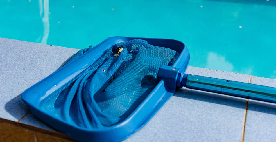 Weekly Pool Maintenance Weekly Pool Maintenance